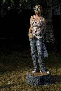 Gloria, Polyester, h 156cm