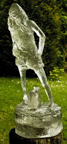 Gotelinde, Polyester, h 60cm